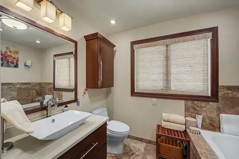 222 South Mayfair Place Chicago Heights IL 60411