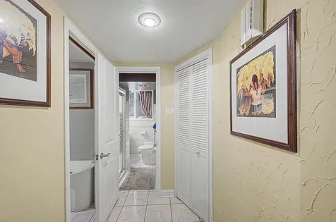 222 South Mayfair Place Chicago Heights IL 60411