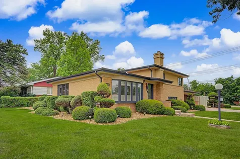 222 South Mayfair Place Chicago Heights IL 60411