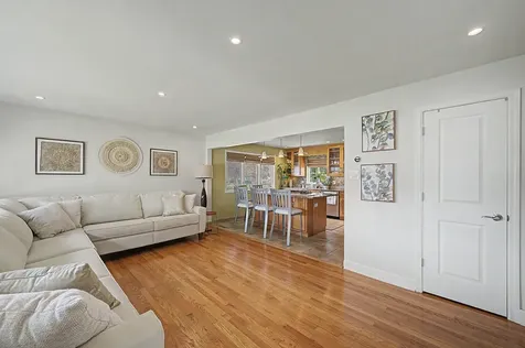 222 South Mayfair Place Chicago Heights IL 60411