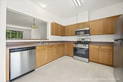 2125 West Concord Lane Addison IL 60101