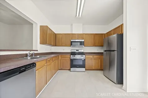 2125 West Concord Lane Addison IL 60101