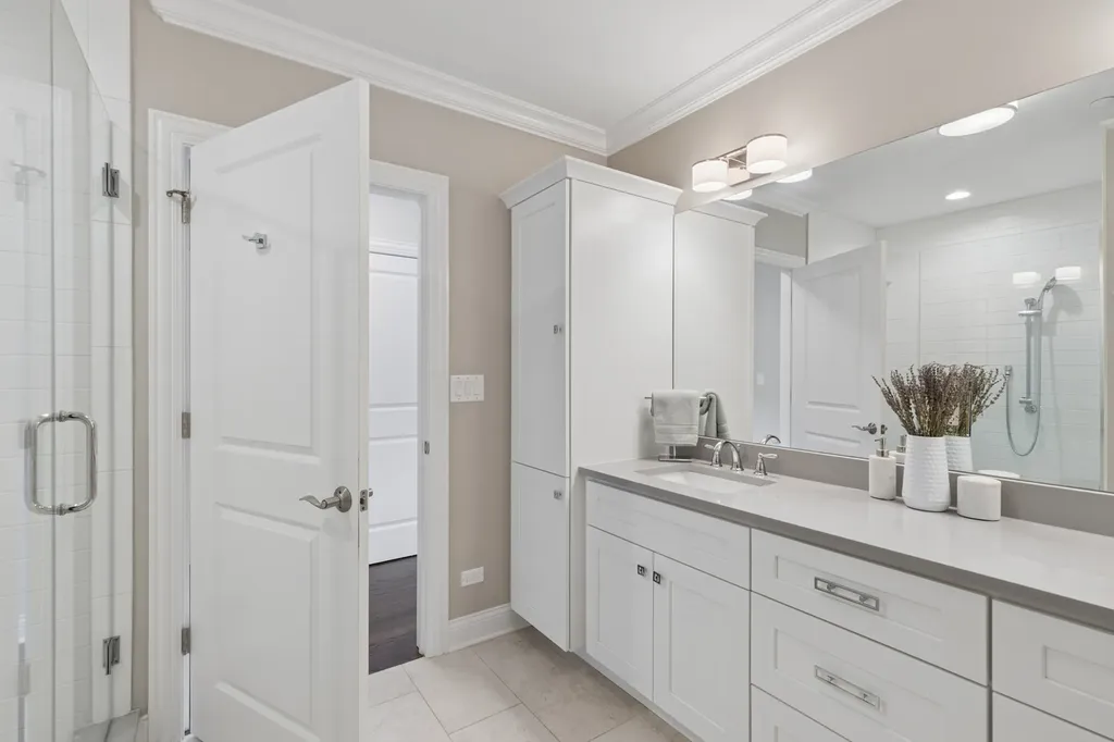 18 South Fairview Avenue Park Ridge IL 60068