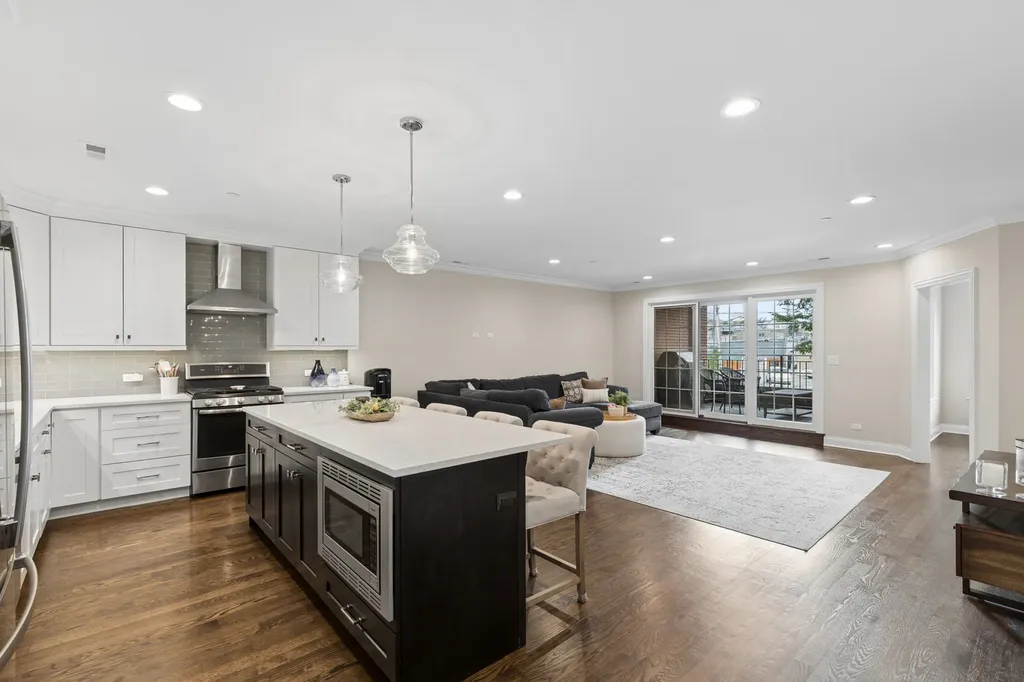 18 South Fairview Avenue Park Ridge IL 60068
