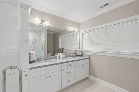 18 South Fairview Avenue Park Ridge IL 60068