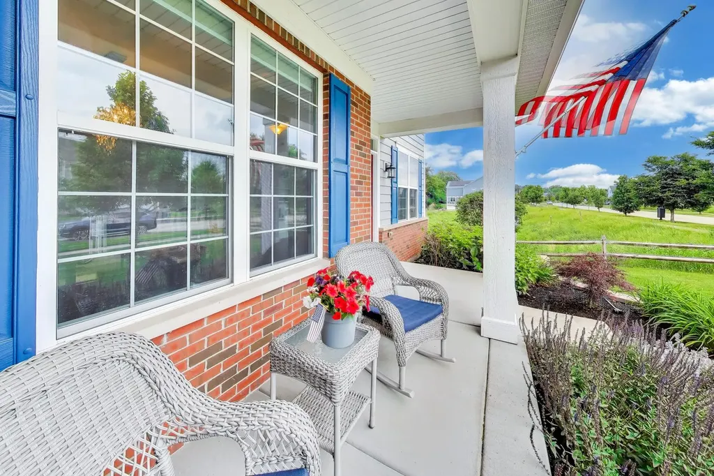 823 Heatherfield Circle Naperville IL 60565
