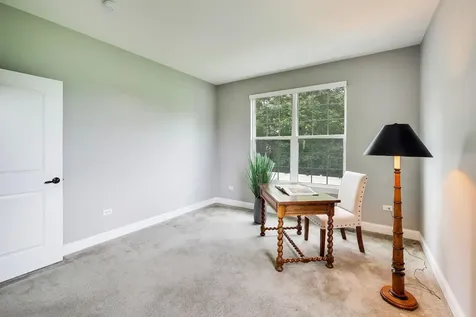 823 Heatherfield Circle Naperville IL 60565