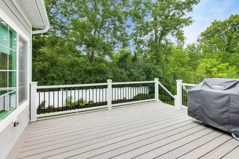 823 Heatherfield Circle Naperville IL 60565