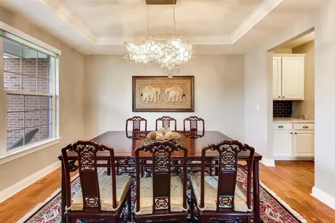 823 Heatherfield Circle Naperville IL 60565