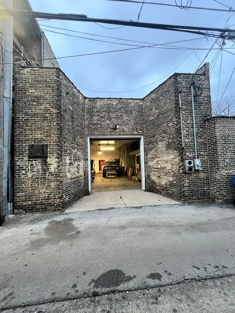 4203 West Fullerton Avenue Chicago IL 60639