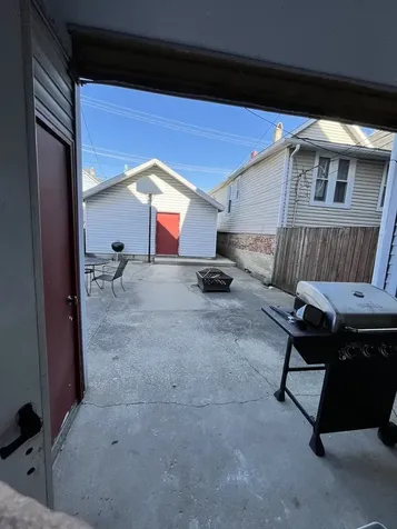 3217 South May Street Chicago IL 60608