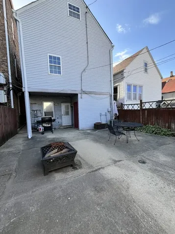 3217 South May Street Chicago IL 60608