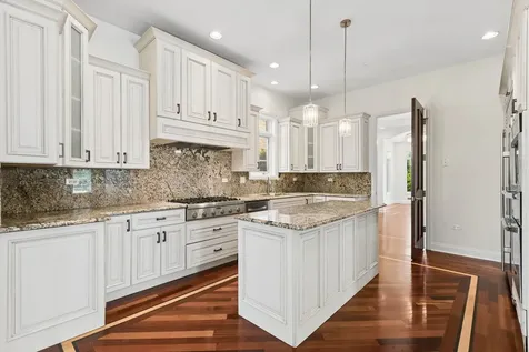 7000 North Kilpatrick Avenue Lincolnwood IL 60712