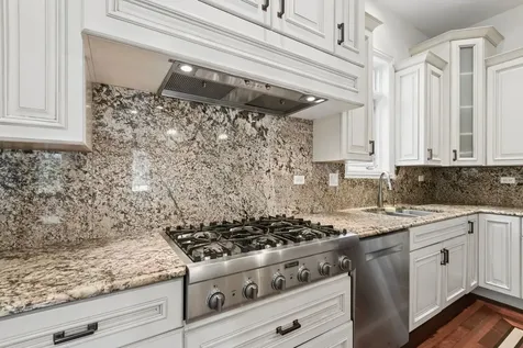 7000 North Kilpatrick Avenue Lincolnwood IL 60712
