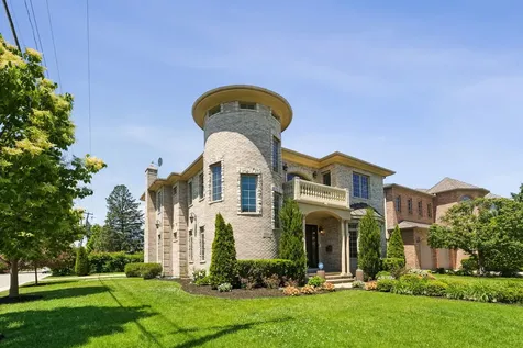 7000 North Kilpatrick Avenue Lincolnwood IL 60712