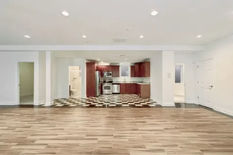 7000 North Kilpatrick Avenue Lincolnwood IL 60712