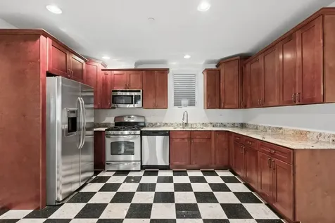 7000 North Kilpatrick Avenue Lincolnwood IL 60712