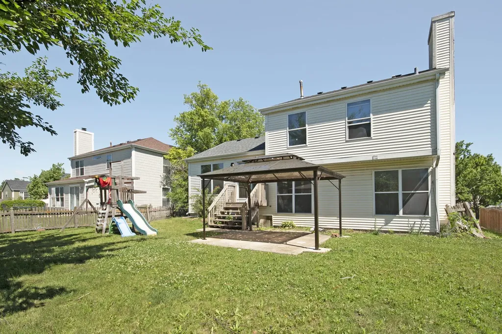 479 Bluebird Drive Bolingbrook IL 60440