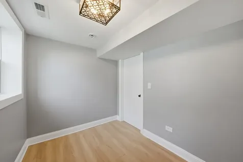 1232 Gunderson Avenue Berwyn IL 60402