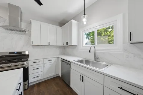 1232 Gunderson Avenue Berwyn IL 60402