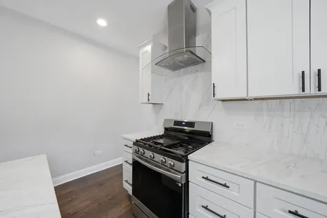 1232 Gunderson Avenue Berwyn IL 60402