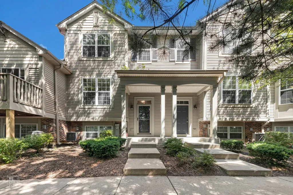 959 Ellsworth Drive Grayslake IL 60030