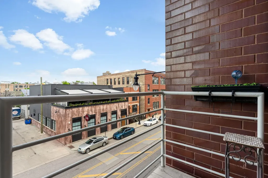 1849 West North Avenue Chicago IL 60622