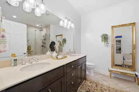 3204 North Paulina Street Chicago IL 60657