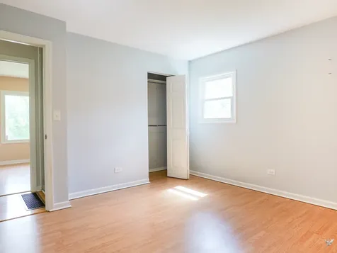 1707 South Green Meadows Boulevard Streamwood IL 60107