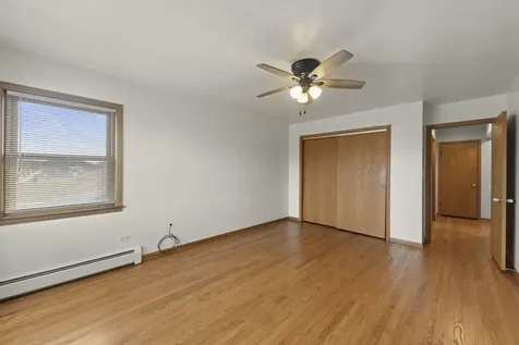 6401 West 52nd Street Chicago IL 60638