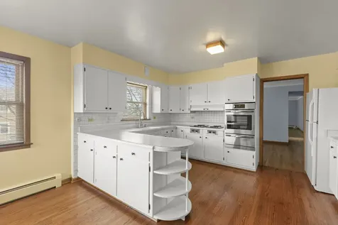 6401 West 52nd Street Chicago IL 60638
