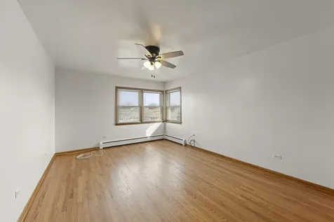6401 West 52nd Street Chicago IL 60638