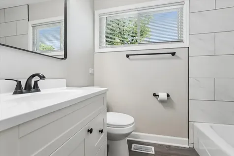 453 Tomahawk Street Park Forest IL 60466