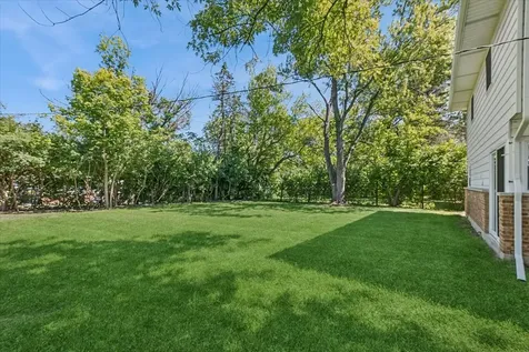 453 Tomahawk Street Park Forest IL 60466