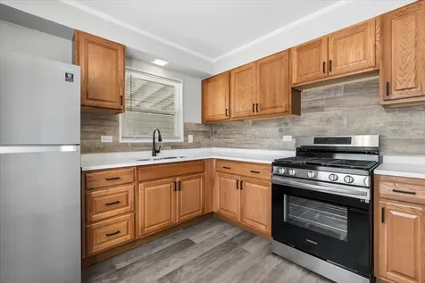 453 Tomahawk Street Park Forest IL 60466