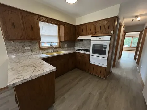 5350 North Central Avenue Chicago IL 60630