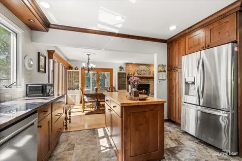 1324 Snowberry Lane Crystal Lake IL 60014