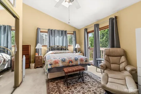 1324 Snowberry Lane Crystal Lake IL 60014