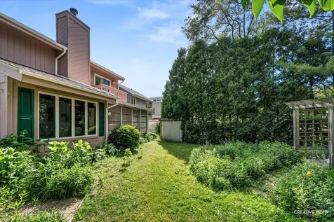 1324 Snowberry Lane Crystal Lake IL 60014
