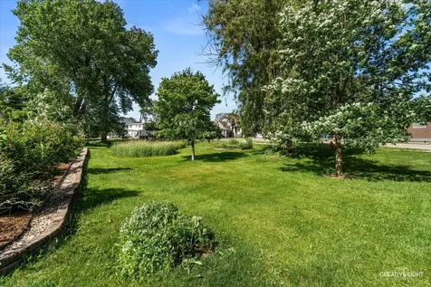1324 Snowberry Lane Crystal Lake IL 60014