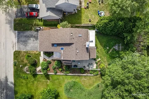 1324 Snowberry Lane Crystal Lake IL 60014