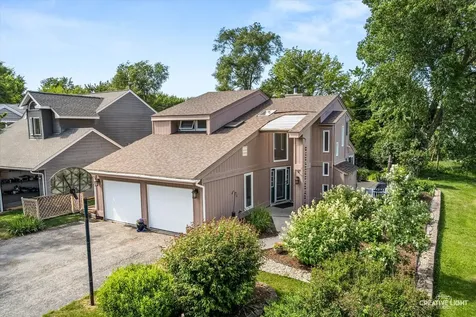 1324 Snowberry Lane Crystal Lake IL 60014