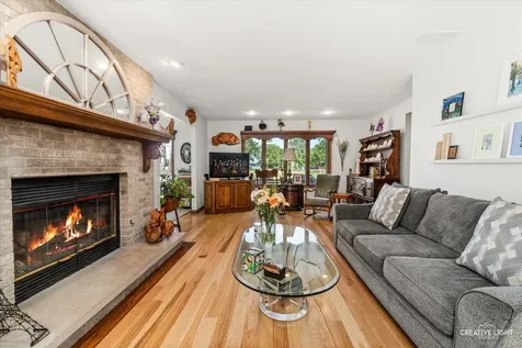 1324 Snowberry Lane Crystal Lake IL 60014