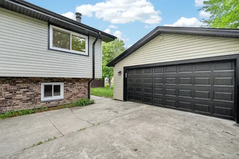 20031 Terrace Avenue Lynwood IL 60411