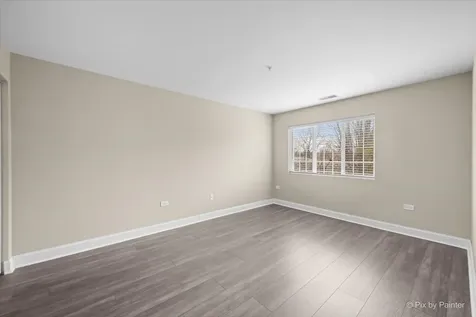 605 Barrington Avenue East Dundee IL 60118