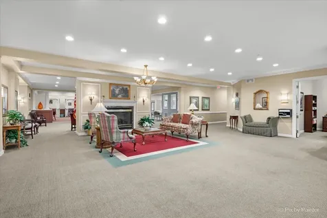 605 Barrington Avenue East Dundee IL 60118