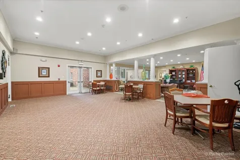 605 Barrington Avenue East Dundee IL 60118