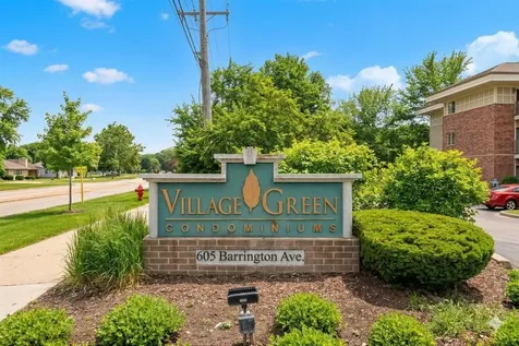 605 Barrington Avenue East Dundee IL 60118