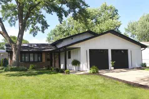 326 Milan Court Schaumburg IL 60193