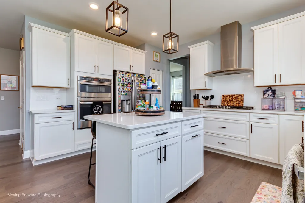 9243 Enstrom Lane Huntley IL 60142